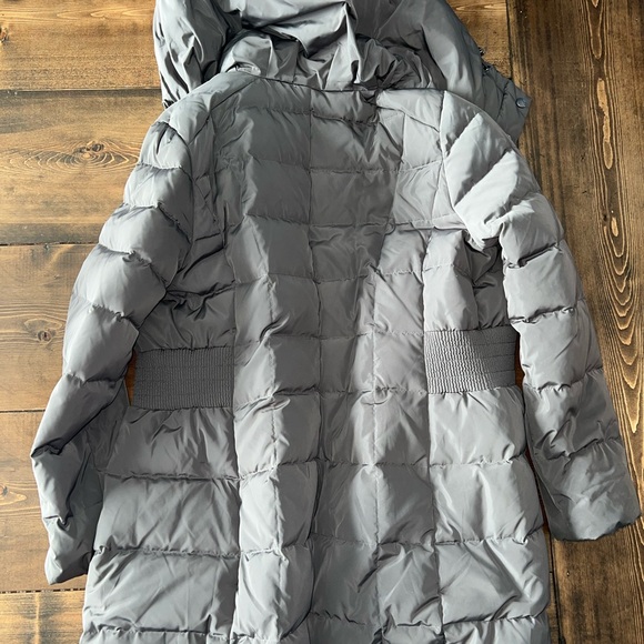 Women’s XL Cole Haahn Signature winter coat - Picture 3 of 4